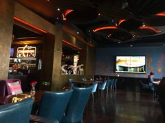 -YUE·6·西式融合餐厅(外滩六号店)