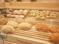 -Bread Talk 面包新语(荟聚店)