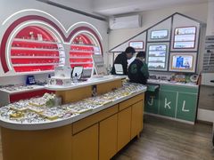 -美空眼镜·星趣控·新乐学·控优点合作店(周浦万达店)