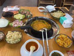 -黔三一夺夺粉酸汤火锅(百信店)