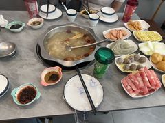 -光头药膳鸡(莱茵小镇店)