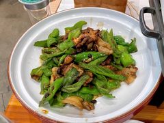 湖南辣椒炒肉-绿茶餐厅(成都天府红店)