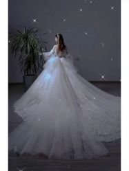-Lady  Jane高端婚纱礼服馆