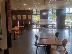 大堂-麦当劳(石坝服务区店)