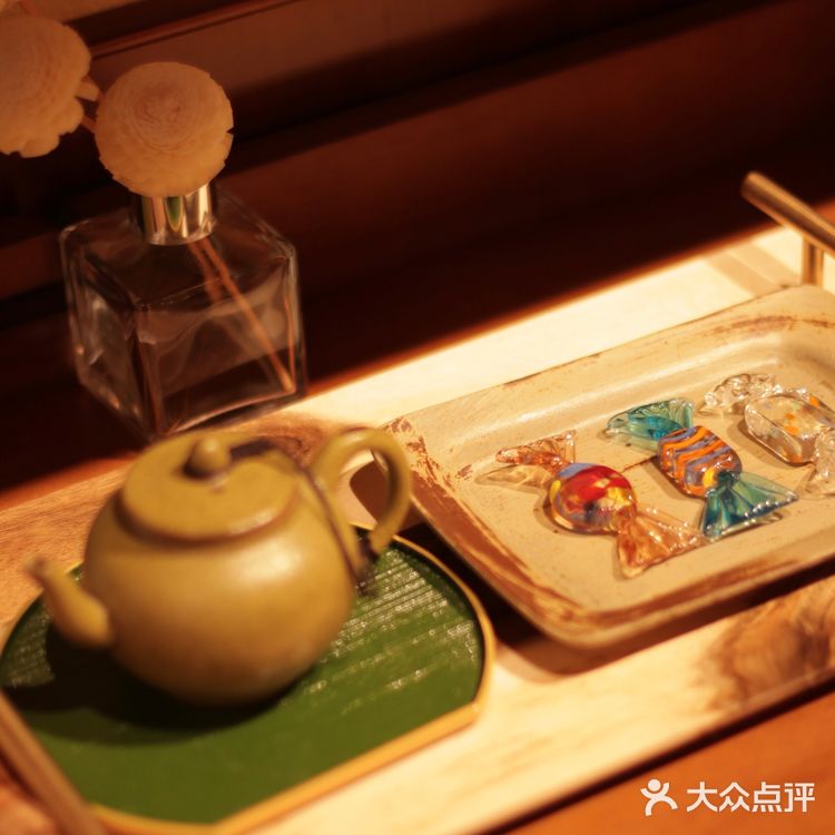 去这家店吃茶泡饭，顺便还能拍一套写真？