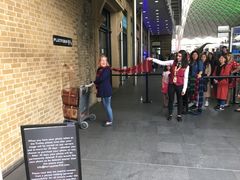 -九又四分之三站台