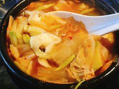 泡菜面片汤-富乐满韩国正宗炸鸡韩国料理(虹泉路店)