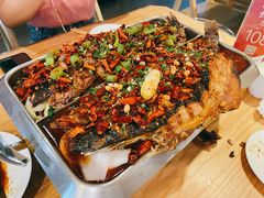 清江鱼-鸣记脆皮烤鱼(铁西店)