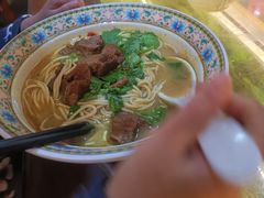 -金杨拉面王小吃面馆·牛三宝面·红烧牛肉粉