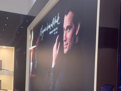 -亨得利钟表商店