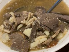 -巴扎美食·新疆菜·西域歌舞表演餐厅(新疆大厦店)