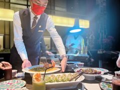 -海派悦庭·海胆烧麦·新融合菜(凯德广场店)