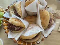 -闫家驴肉老店(华电一校店)