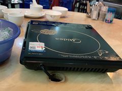 -华哥新鲜猪精品美食
