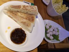 -小小河边鱼(天润城店)