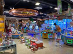 -卡通尼·Safari非洲探索乐园·生日会(金桥国际商业广场店)