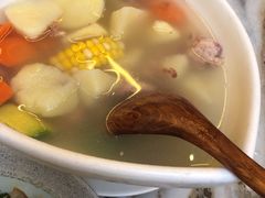 时蔬炖排骨-蔼若春.传承三十年云南菜(金碧公园店)