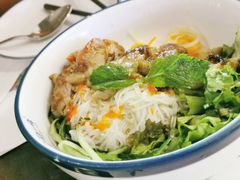 -美奈小馆·越南料理(中航城君尚购物中心店)