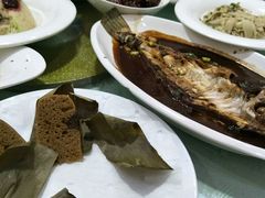 -侬佳蒸菜馆(听潮店)