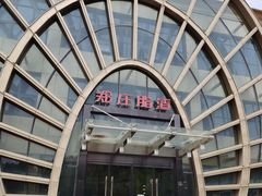 -郑庄脂渣海鲜楼(九水路店)