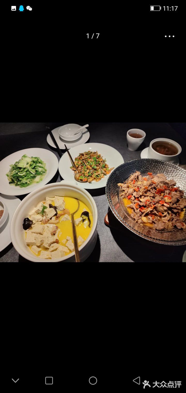 有团购券68低100元的，-桌可以用2张，超级划算