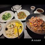 有团购券68低100元的，-桌可以用2张，超级划算