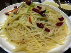 -小红鲸·海鲜餐厅(轸大路店)