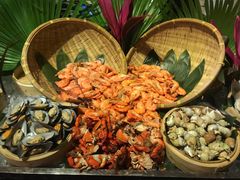 -海口绿发希尔顿酒店-田园汇自助餐·三文鱼·海鲜