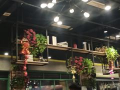 大堂-钢管厂五区小郡肝串串香(蜀都万达店)