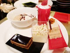 甜品-富力希尔顿酒店·地阔自助餐厅