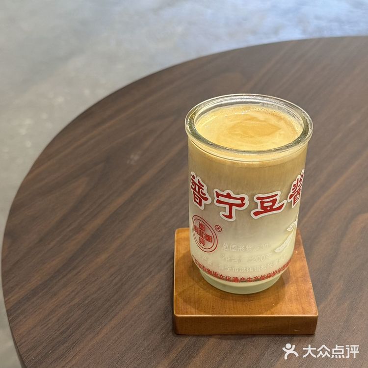 重庆｜从门口就猜到这家咖啡店很有意思