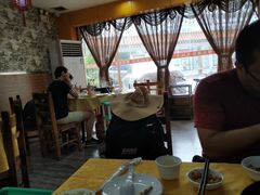 -濠轩阁特色生蚝火锅(水湾路店)