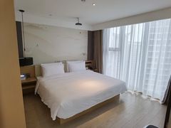 -成都九眼桥亚朵网易严选酒店