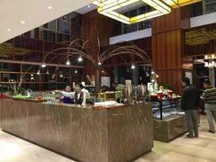 -南湖名都·景湖轩全日制餐厅·海鲜自助·东南亚风味·临湖而食