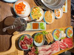 -明洞阿姨·韩式酱蟹烤肉·创意料理(三元桥店)