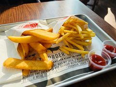 宽薯条-FATBURGER 特富客汉堡(外交公寓店)