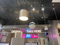 -桃桃屿·潮牌酷银(世纪荟店)