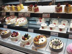 -罗森尼娜(德思勤店)
