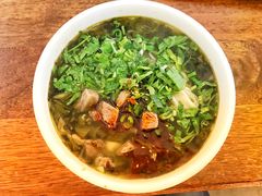 酸菜牛肉面-陕西名小吃(T3航站楼一店)