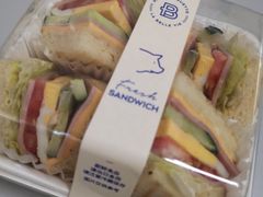 -巴黎贝甜(杨浦宝地店)