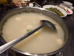-湘力力小院·鱼汤泡饭(枫林路店)