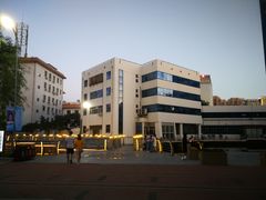 -医科大学游泳馆
