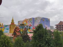 -七彩云南欢乐世界