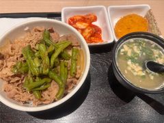 干煸豆角牛肉饭-吉野家(上海美罗城店)