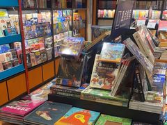 -西西弗书店&矢量咖啡(凯德晶萃广场店)