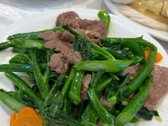 芥兰炒牛肉-文记壹心鸡(宝华路店)