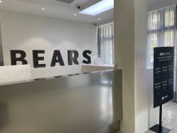 -三只熊皮肤管理中心旗舰店
