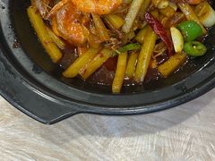 -江城燕子大排档(江汉路步行街店)