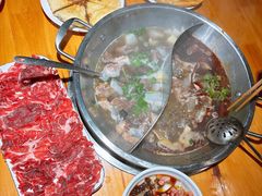 -大众跷脚牛肉馆·非遗传承单位(峨眉山店)