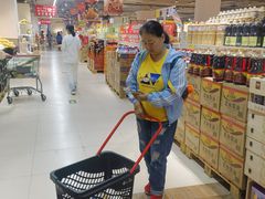 -华冠折扣超市(长阳店)